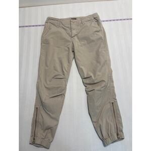 MOTHER “The Misfit Crop” jeans in size 28, wash Island Fever.